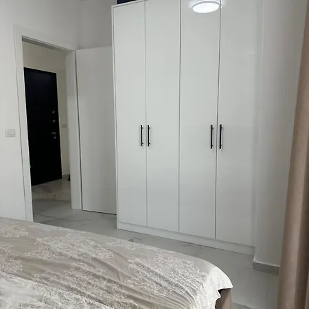 Apartment Ilyonis Mias
